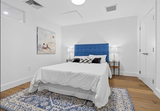 Foto del edificio - 308 Mott St