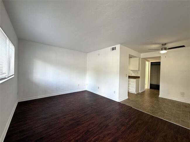 Foto del edificio - 510 SW 69th St