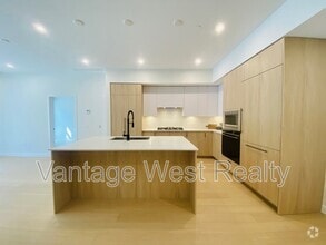 Building Photo - 9652-9652 Benchland Dr