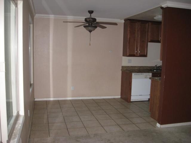 Foto del edificio - 1240 N Broadway