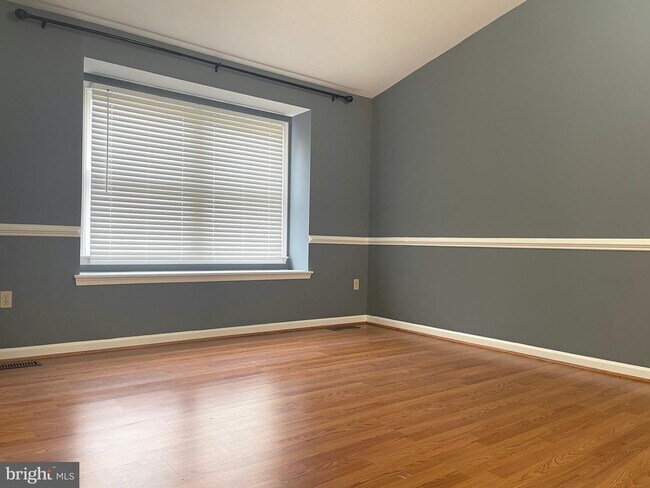 Building Photo - 3112 Brown Hill Dr