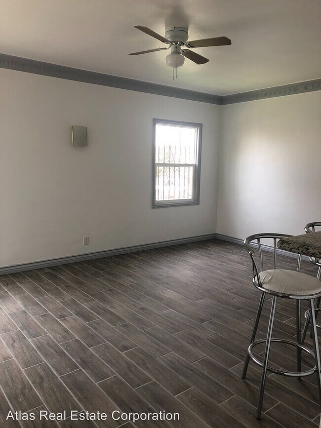 Foto del edificio - 1226 1/2-1226 W 106th St