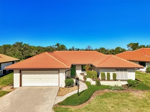 Building Photo - 218 Laurel Hollow Dr Building Photo - 218 Laurel Hollow Dr