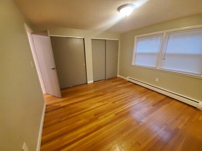 Bedroom - 39 Railroad Ave