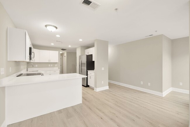 Photo - 1753 W St SE Apartment