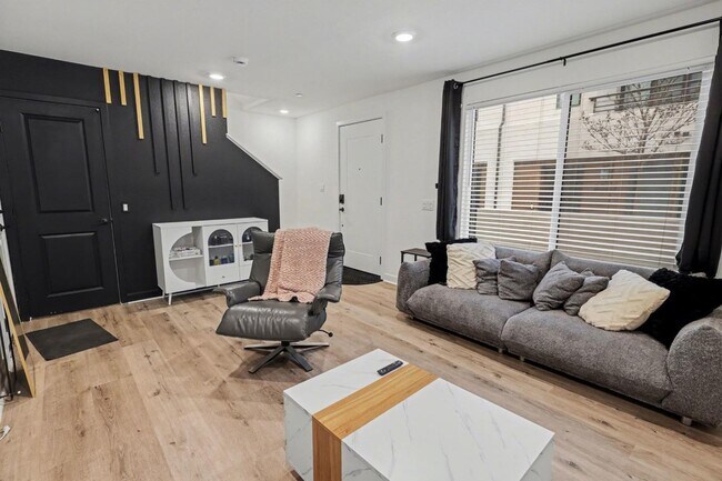 Foto del edificio - 2313 Acara Cir