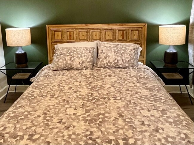 Building Photo - 2200 Oretha Castle Haley Blvd