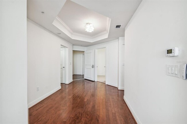 Building Photo - 5823 Bowen Daniel Dr
