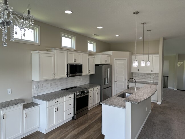 Building Photo - 3025 Lodge View Ct