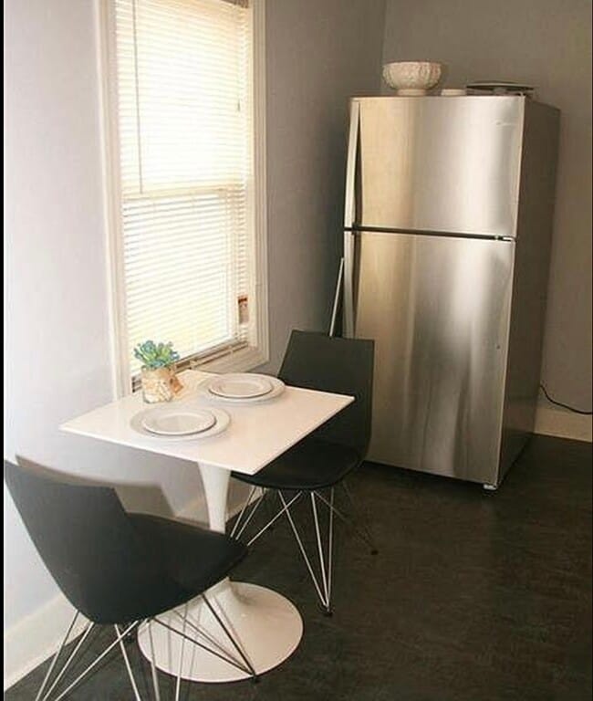 Building Photo - 1719 Porter St