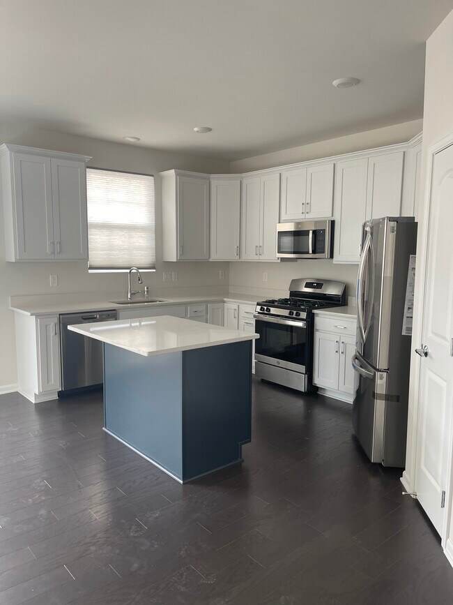 Foto del edificio - 49611 Cherry Hill Rd