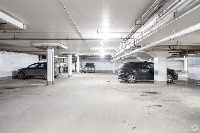 Parking chauffé - Central Court Apartments