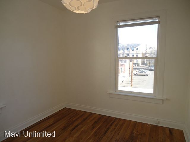 Building Photo - 1454 N Marion St