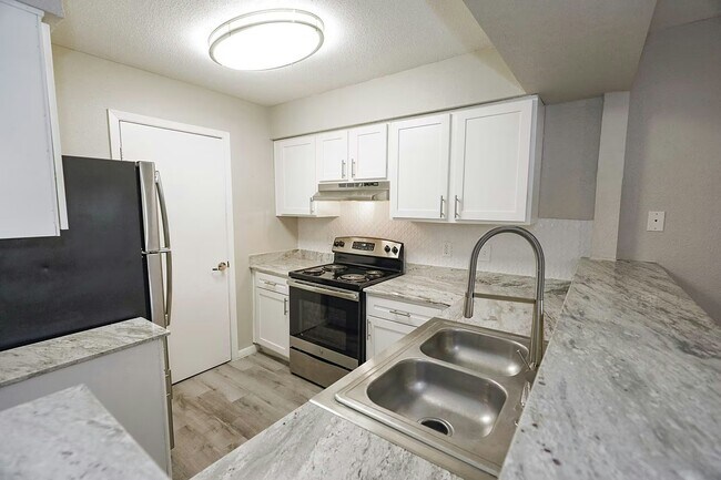 Foto del edificio - 12403 Mellow Meadow Dr