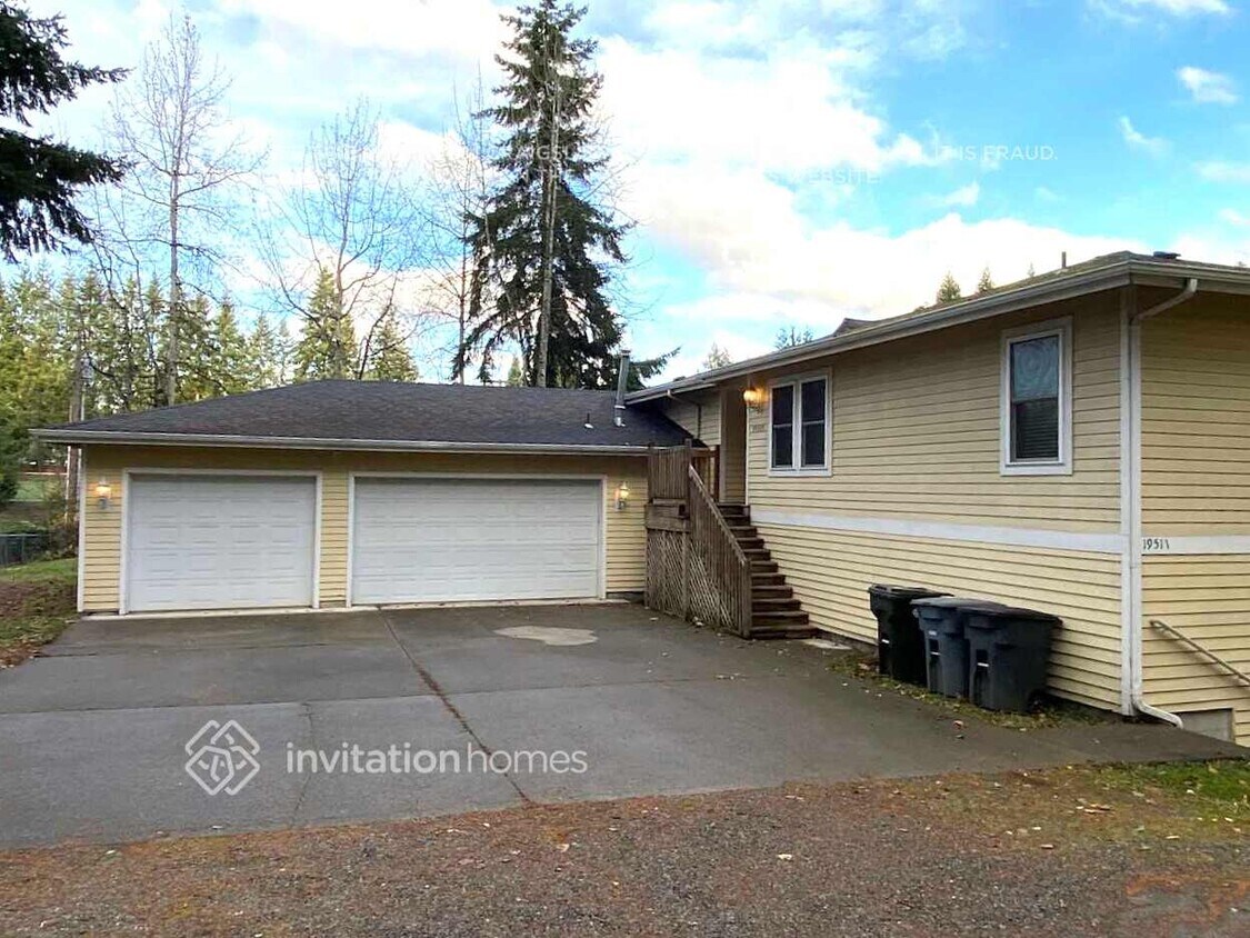 Foto principal - 19511 64th St E