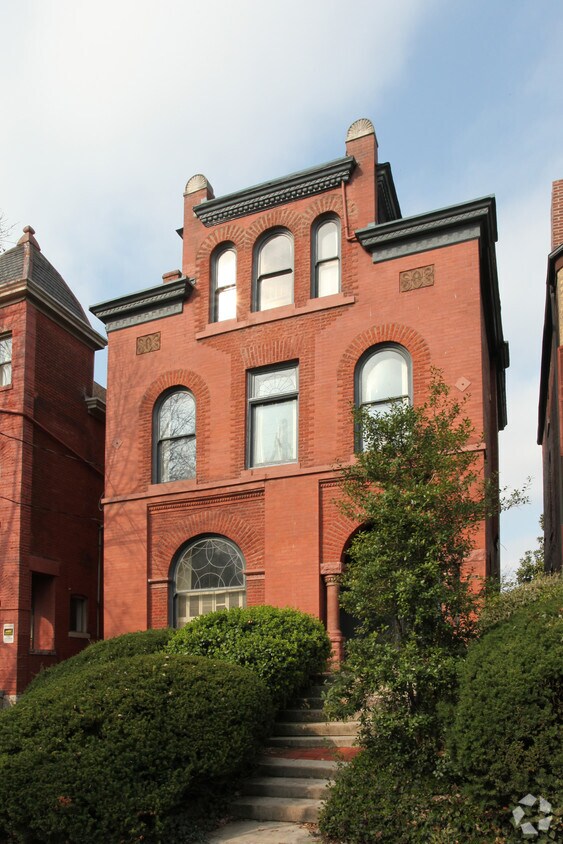 Building Photo - 1454 S 2nd St