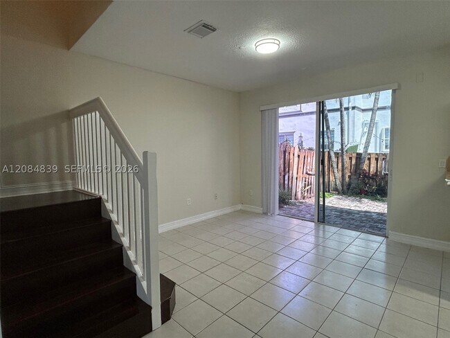 Building Photo - 11501 NW 77th St
