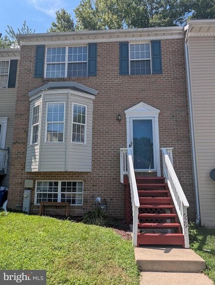 Foto del edificio - 629 Tripp Creek Ct