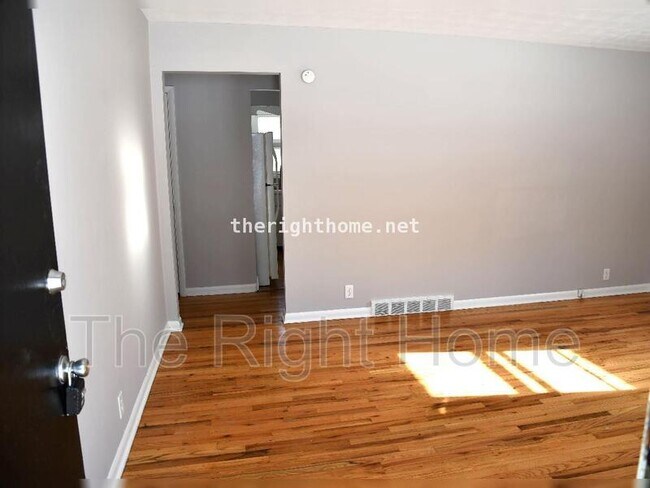 Foto del edificio - 3311 N 56th St