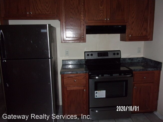 Foto del edificio - 3 br, 2 bath House - 334 W. Forest Ave Unit D