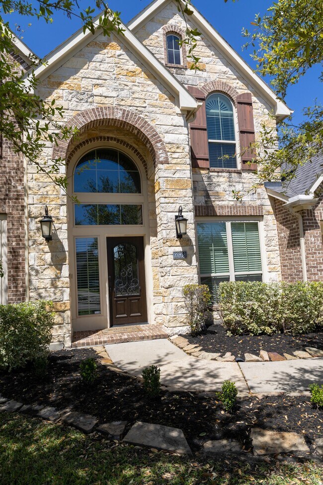 Building Photo - 27958 Bradford Ridge Dr