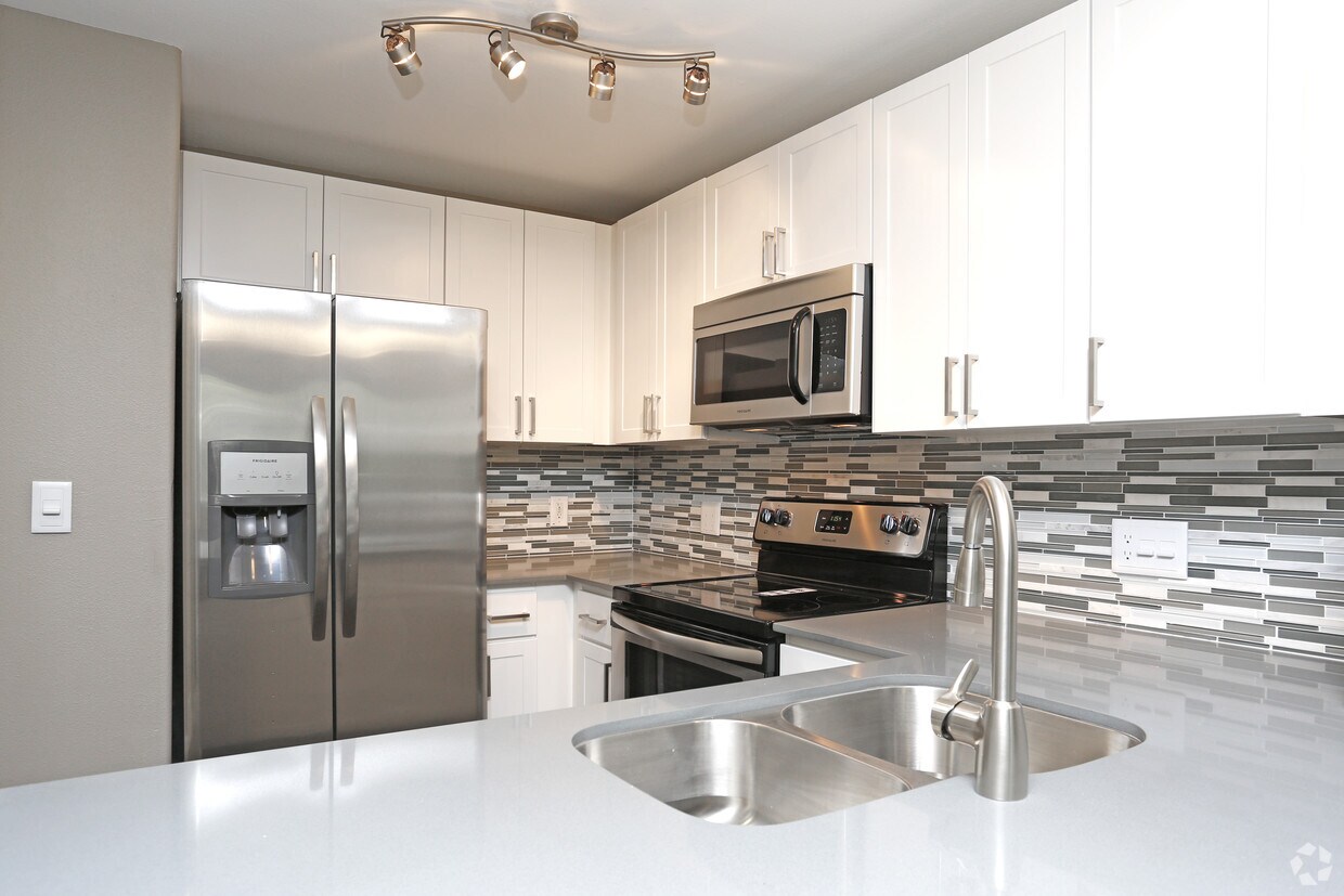 Ivy Hill Apartments Walnut Creek, CA