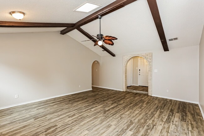 Building Photo - 2859 Hitson Ln