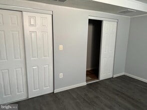 Building Photo - 5143 Westland Blvd