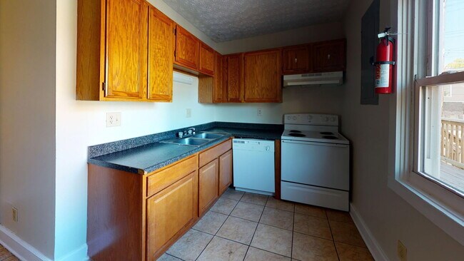 Foto del edificio - 1363 Indianola Ave