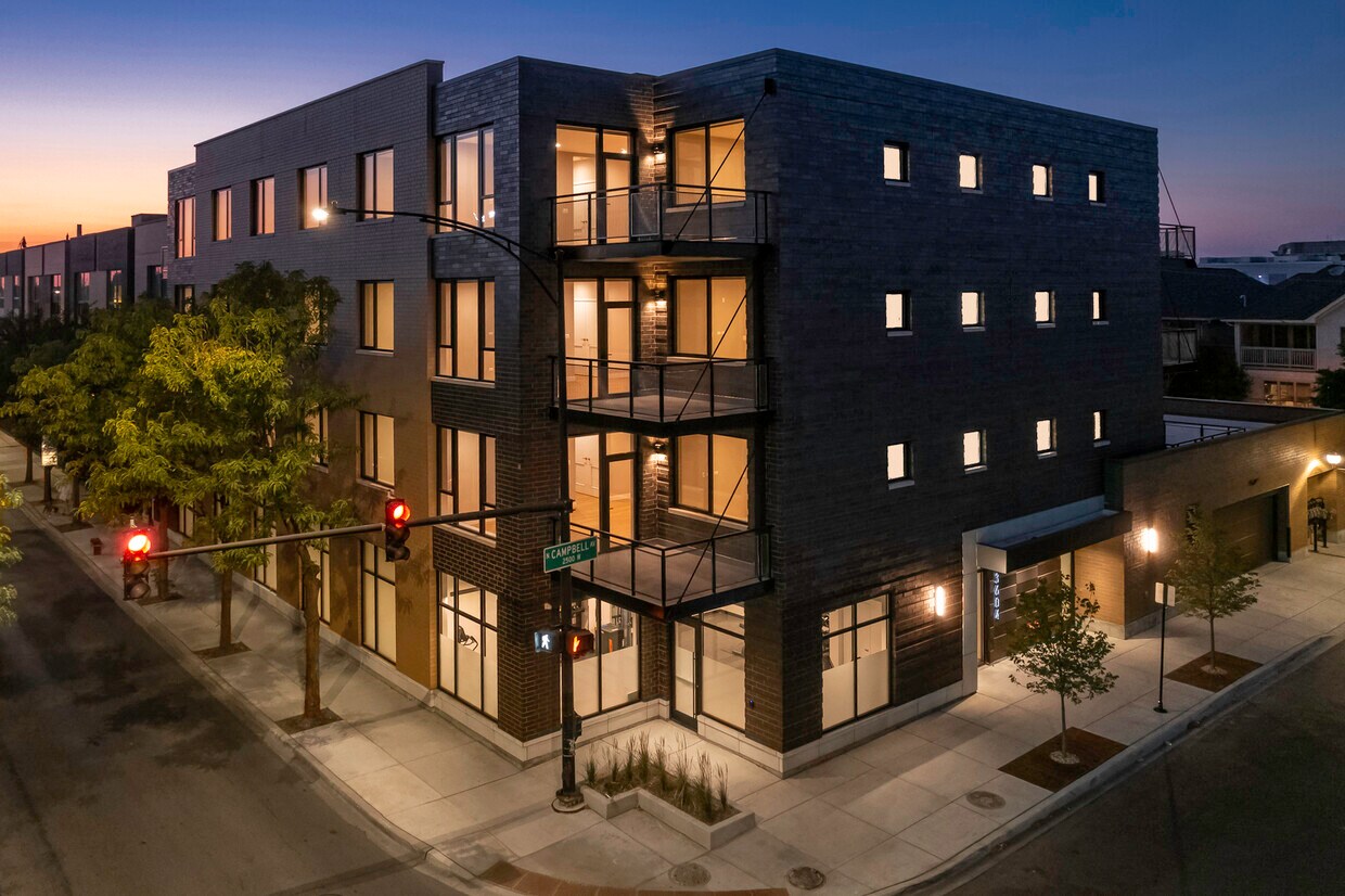 Foto principal - 3604 N Campbell Ave