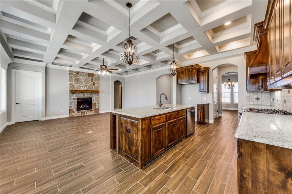 Foto principal - 1805 Harbor Lakes Dr