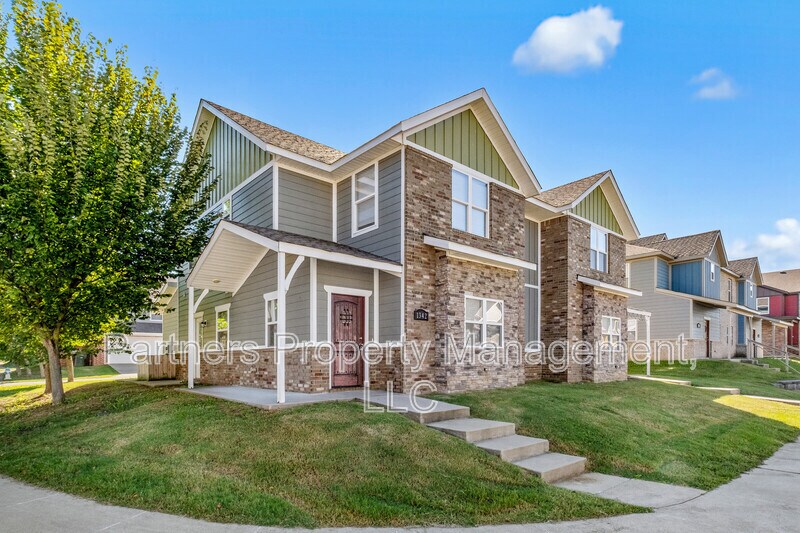 Foto principal - 1342 N Sicily Ln
