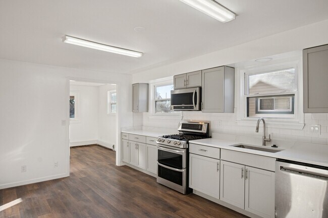 Foto del edificio - 20916 Pinecrest St