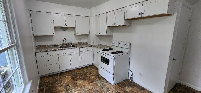 Foto del edificio - 1404 N Union St