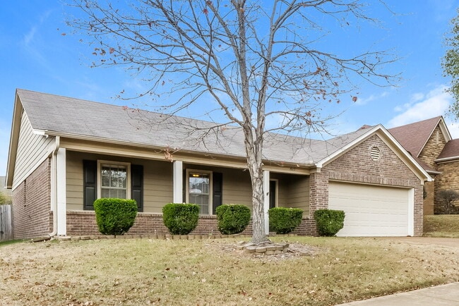 Building Photo - 1609 Sawmill Creek Ln