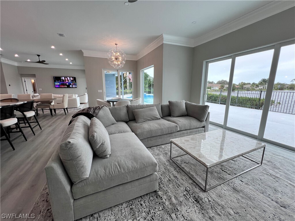Foto principal - 411 Palm View Ct