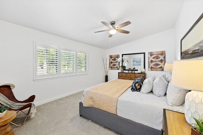 Foto del edificio - 8346 Summerwood Dr