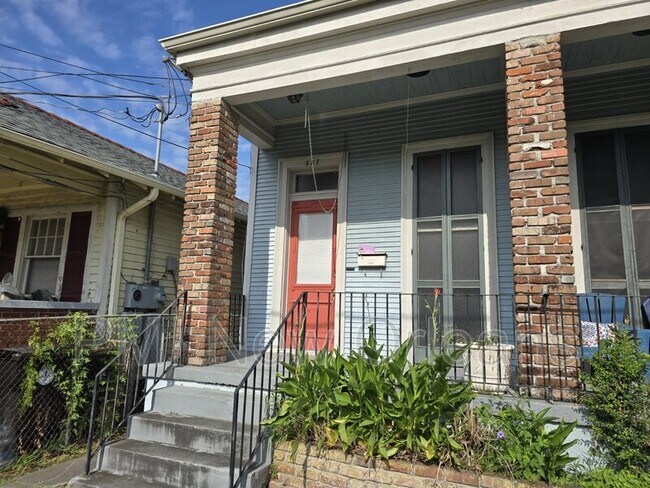 Building Photo - 337 Pacific Avenue