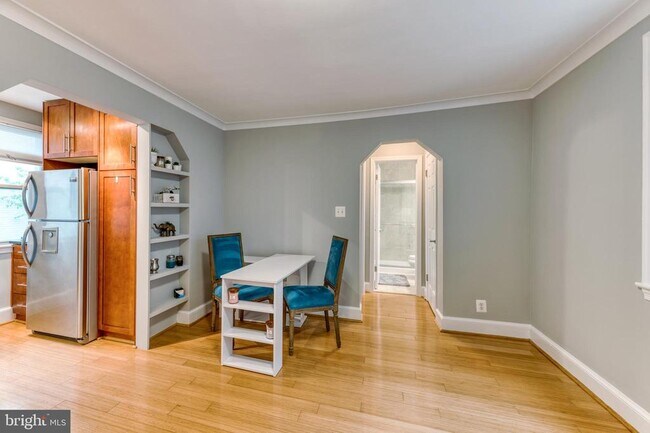 Foto del edificio - 1363 K St SE