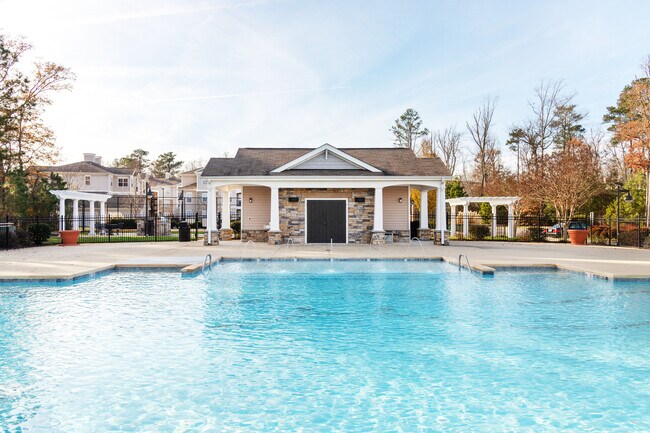 Foto del edificio - Garden Springs Apartments