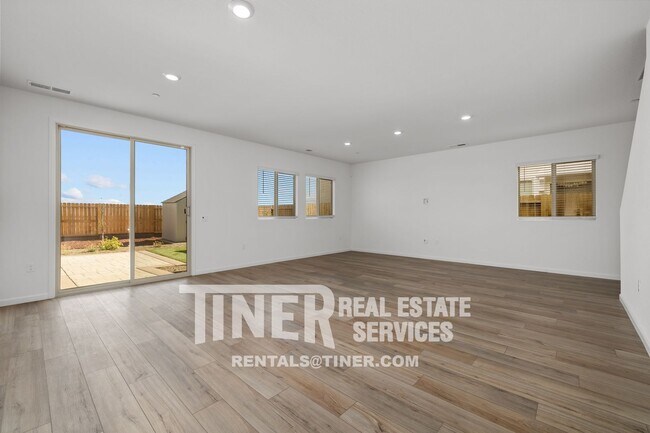 Building Photo - 12854 Orrick Ct