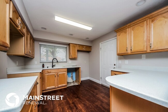 Foto del edificio - 10851 Waterford Ct