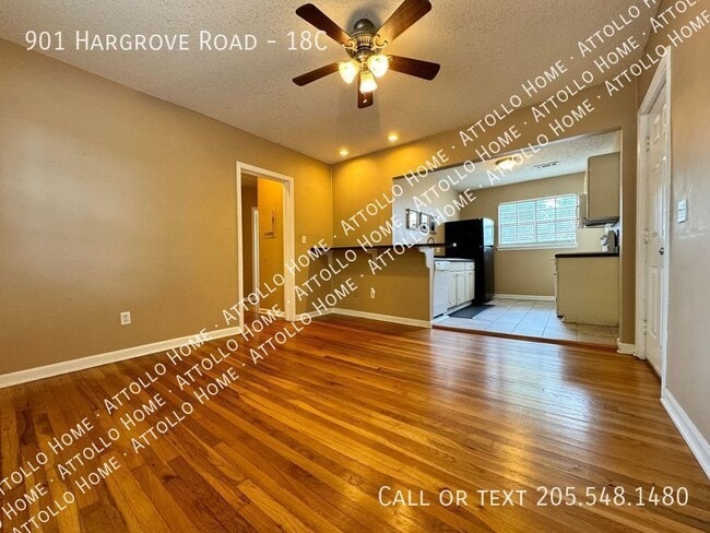 Photo - 901 Hargrove Rd House