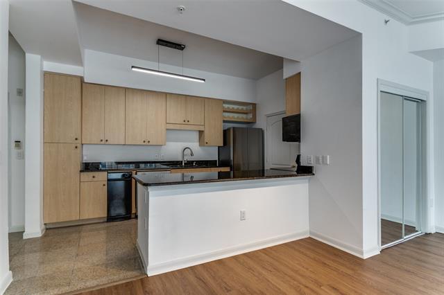 Foto del edificio - 3225 Turtle Creek Blvd