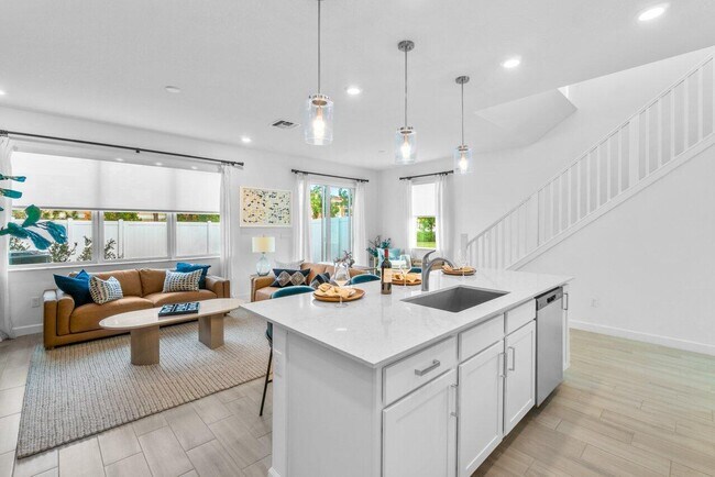 Foto del edificio - 22851 Hillgard Ave