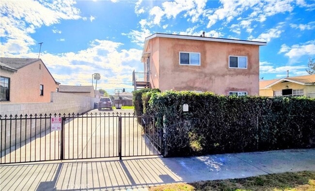 Photo - 1342 E 77th Pl Apartment