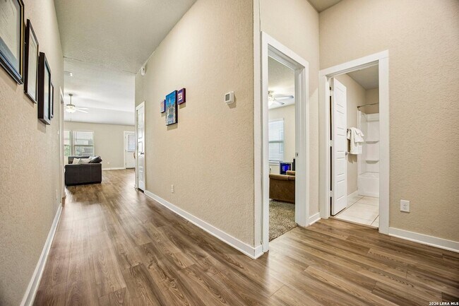 Building Photo - 10771 Francisco Way