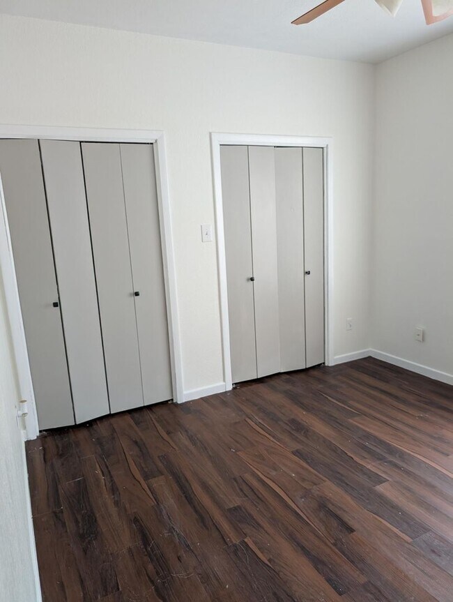 Foto del edificio - 2 Bed / 1 Bath Condo Near TXST & Downtown Square – W/D Included!