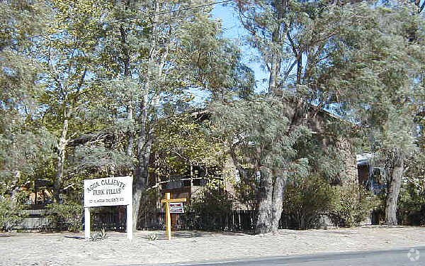Building Photo - 10 E Agua Caliente Rd