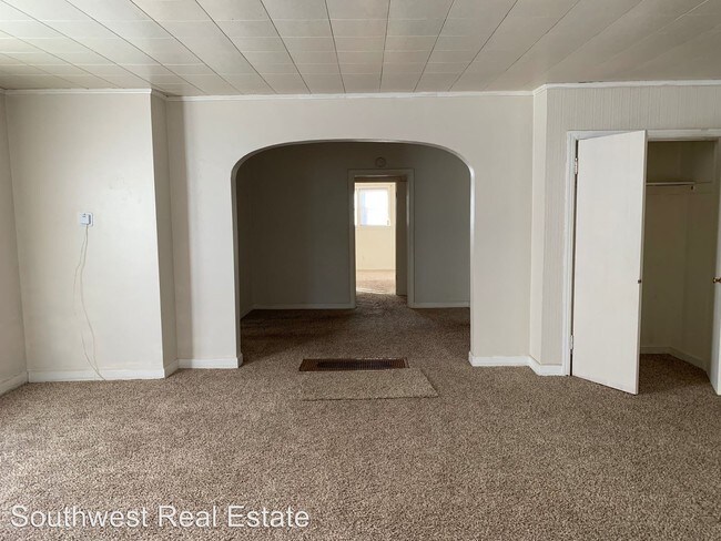 Foto del edificio - 3 br, 1 bath House - 1018 Pile